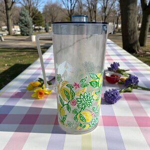 LILLY PULITZER Make Lemonade Lemon Fruit Print Plastic Serving Pitcher